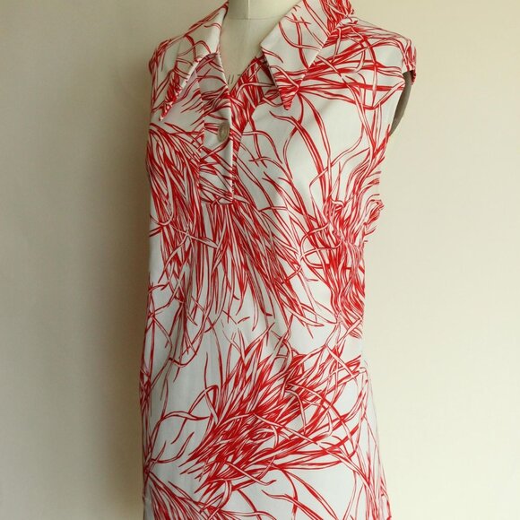Vintage 1970s Top, Red and White  Dagger Collar Botanical Print Blouse - Picture 6 of 10